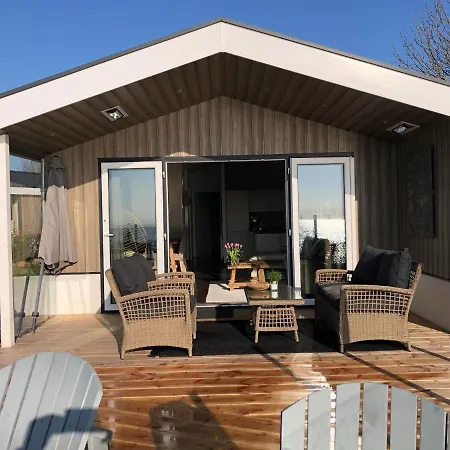 Luxe Chalet Markermeer ***** * Bovenkarspel