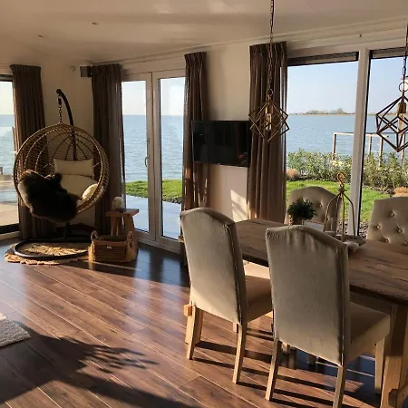 Luxe Chalet Markermeer ***** Ferienhaus *