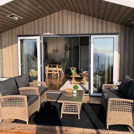 Luxe Chalet Markermeer ***** Ferienhaus Bovenkarspel