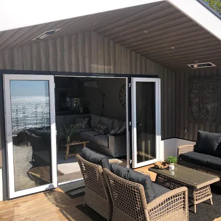 Ferienhaus Luxe Chalet Markermeer ***** *
